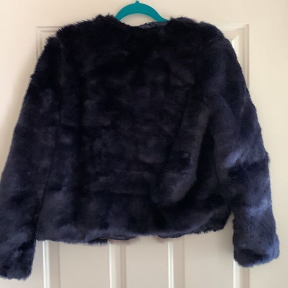 DO+BE SIZE LARGE faux fur jacket NEW - Picture 2 of 9
